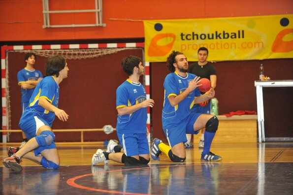 Tschoukball