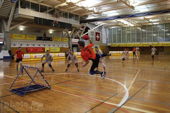 20131222_GenevaIndoors_Elite_RPedro_0012